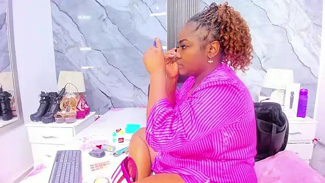 AnnyMyerss from StripChat