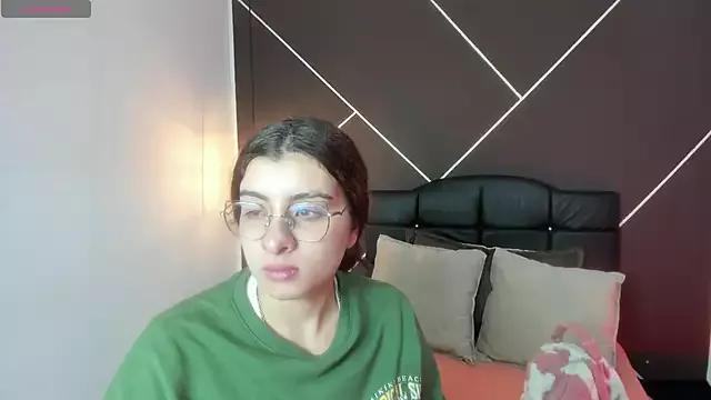 Checkout girls naked models with similar nickname. Cute sexy Free Models.
