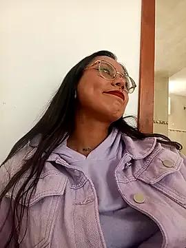 Antonellaconelly from StripChat is Freechat