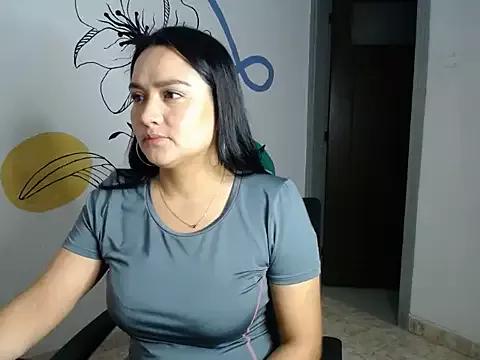 AntonellaLove_ from StripChat is Freechat
