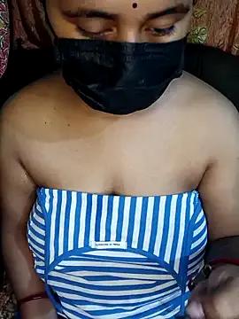 AnuAuntySexyDesi from StripChat is Freechat