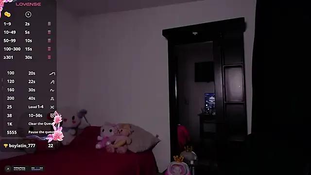 anya_starlight from StripChat is Freechat