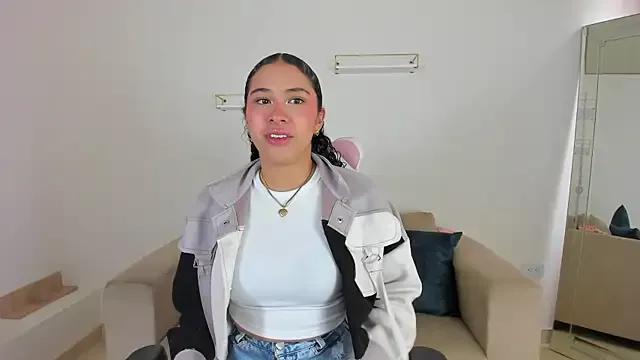 april_smiith from StripChat is Freechat