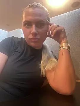 Arabellalee23 from StripChat