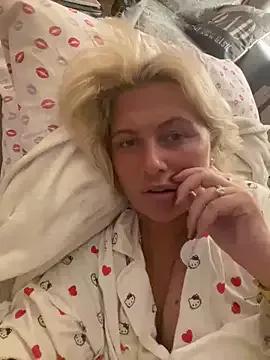 Arabellalee23 from StripChat is Freechat