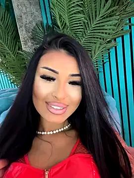 ArabellaPosh from StripChat is Freechat