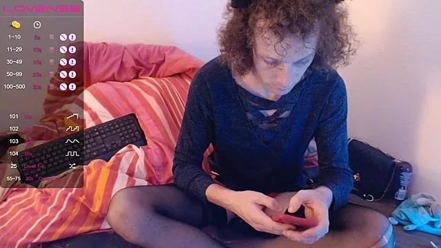Aria6ssy from StripChat