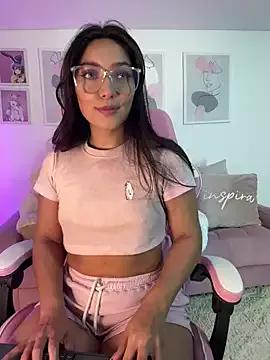 ariana_bae_ from StripChat