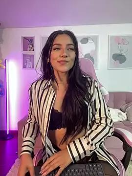ariana_bae_ from StripChat