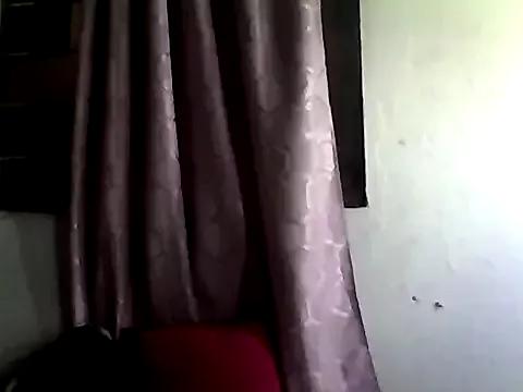 ariana_crazzy from StripChat