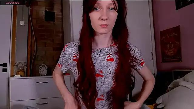 ariana_greys from StripChat is Freechat