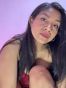 Ariana_TuFantasiaHot from StripChat is Freechat