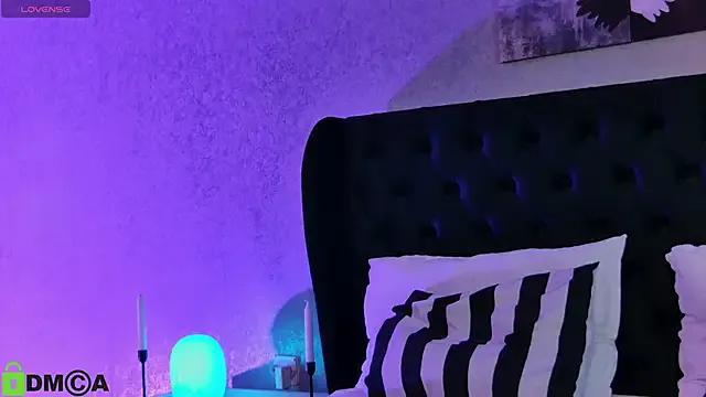 AriannaLure from StripChat is Freechat