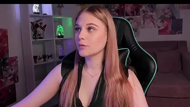 AriaWell from StripChat is Freechat