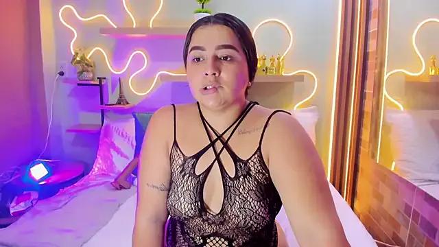 Ariel_Meel from StripChat is Freechat