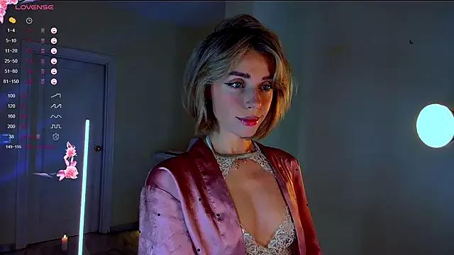 Arielle__03 from StripChat is Freechat