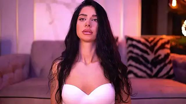 ArinaCarter from StripChat is Freechat