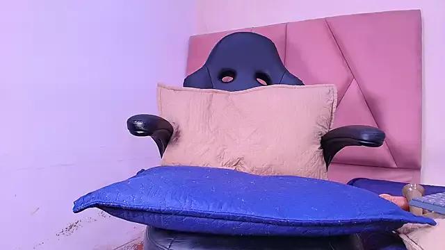 arl_chloee from StripChat is Freechat