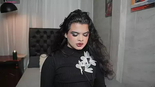 artechloe from StripChat is Freechat