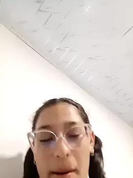 Ary-18 from StripChat is Freechat