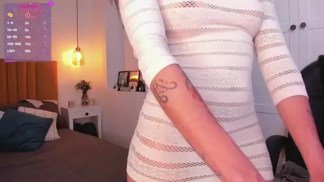 Aryane_art from StripChat