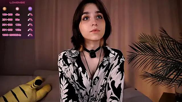 Asecondsoul from StripChat is Freechat