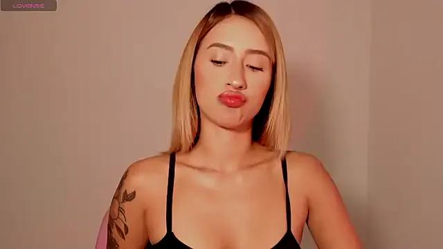 Checkout girls naked models with similar nickname. Cute sexy Free Models.