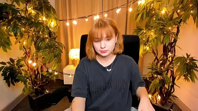 AsiaBritney on StripChat 