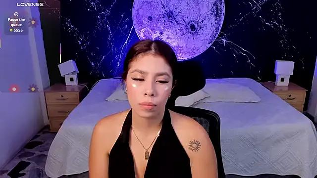 AsiaMiller_ from StripChat is Freechat