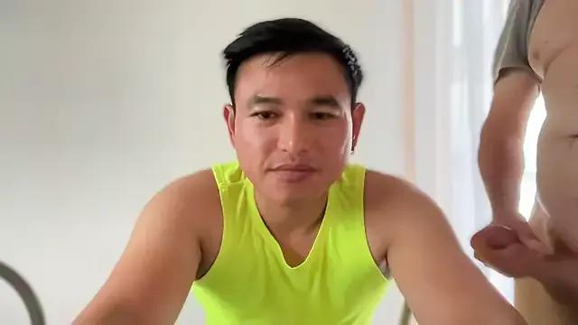 AsianBoy_WhiteDaddy from StripChat