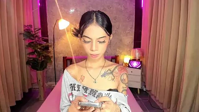 Asianprettypetite from StripChat