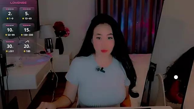 AsianQueens from StripChat is Freechat