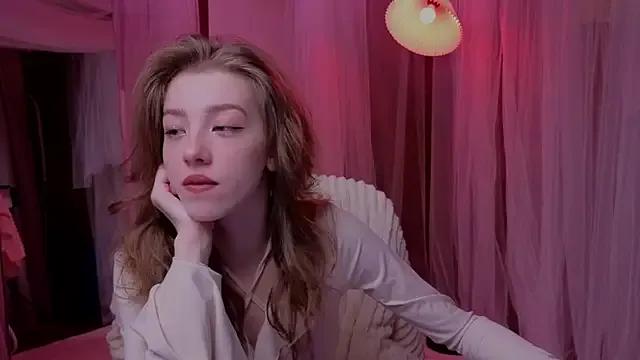 AstraMist from StripChat is Freechat