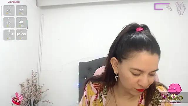 astrolover_ from StripChat is Freechat