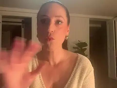 Audrey_hotty from StripChat is Freechat