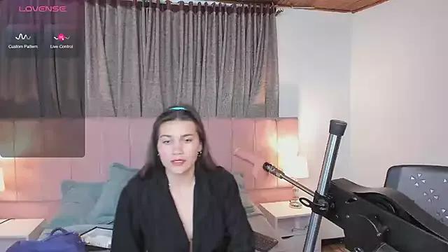 Checkout girls naked models with similar nickname. Cute sexy Free Models.