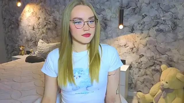 Checkout girls naked models with similar nickname. Cute sexy Free Models.