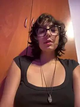 aurora_xoxo from StripChat is Freechat