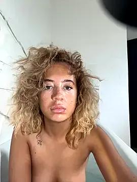 Aurorajadex from StripChat is Freechat