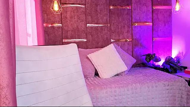 AuroraLanee_ from StripChat is Freechat