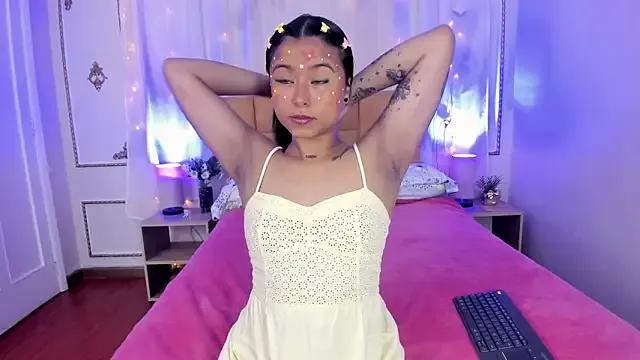 AuroraMontclair from StripChat is Freechat