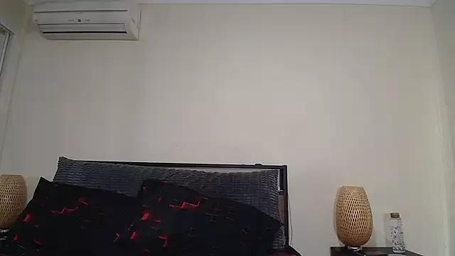 AussieGabrielle from StripChat is Freechat