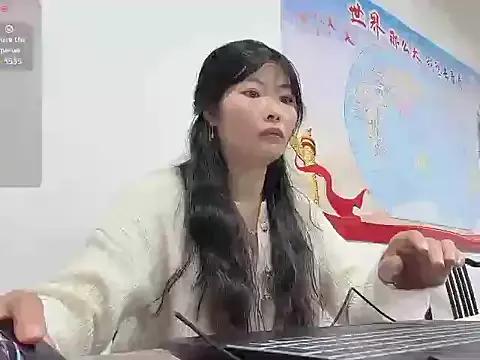 Ava-Baby from StripChat