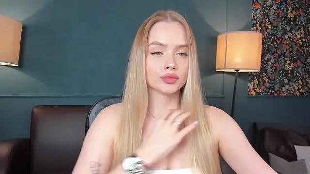 Checkout girls naked models with similar nickname. Cute sexy Free Models.