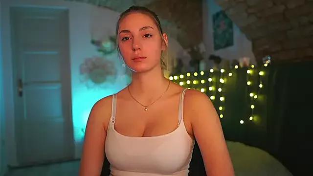 Checkout girls naked models with similar nickname. Cute sexy Free Models.