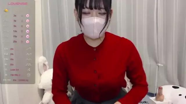 Ayame_e model from StripChat