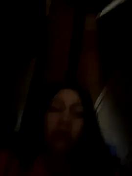 Ayleenpamelasexysquirt from StripChat is Freechat