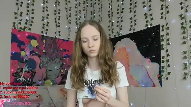 b4by_Emilia from StripChat