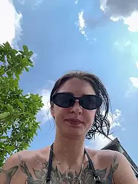 BabeRainbow from StripChat