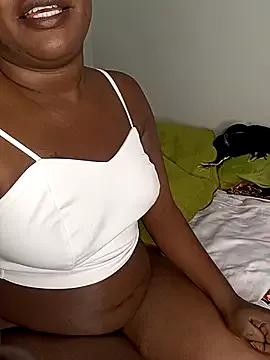 Babez_show from StripChat is Freechat